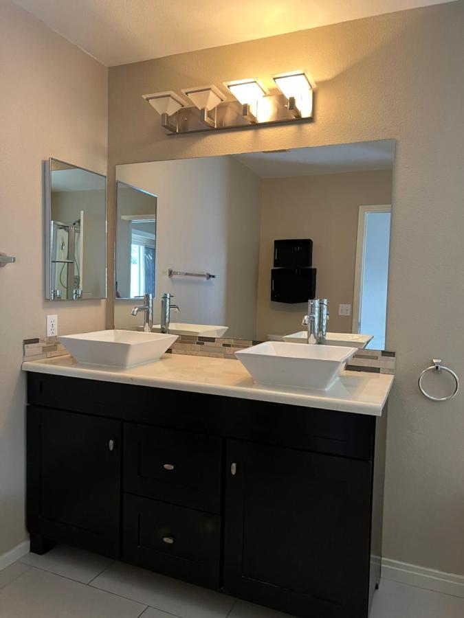 Sweet Spacious 5 Bdrm Home With Pool Las Vegas Exterior foto